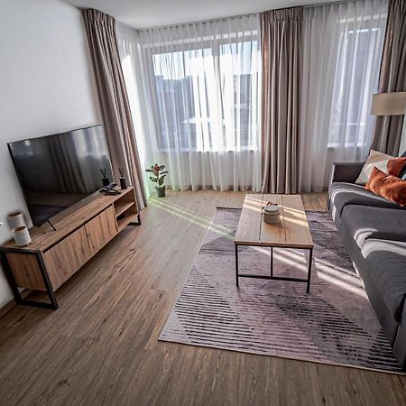 Grunt Apartments Млада-Болеслав Экстерьер фото