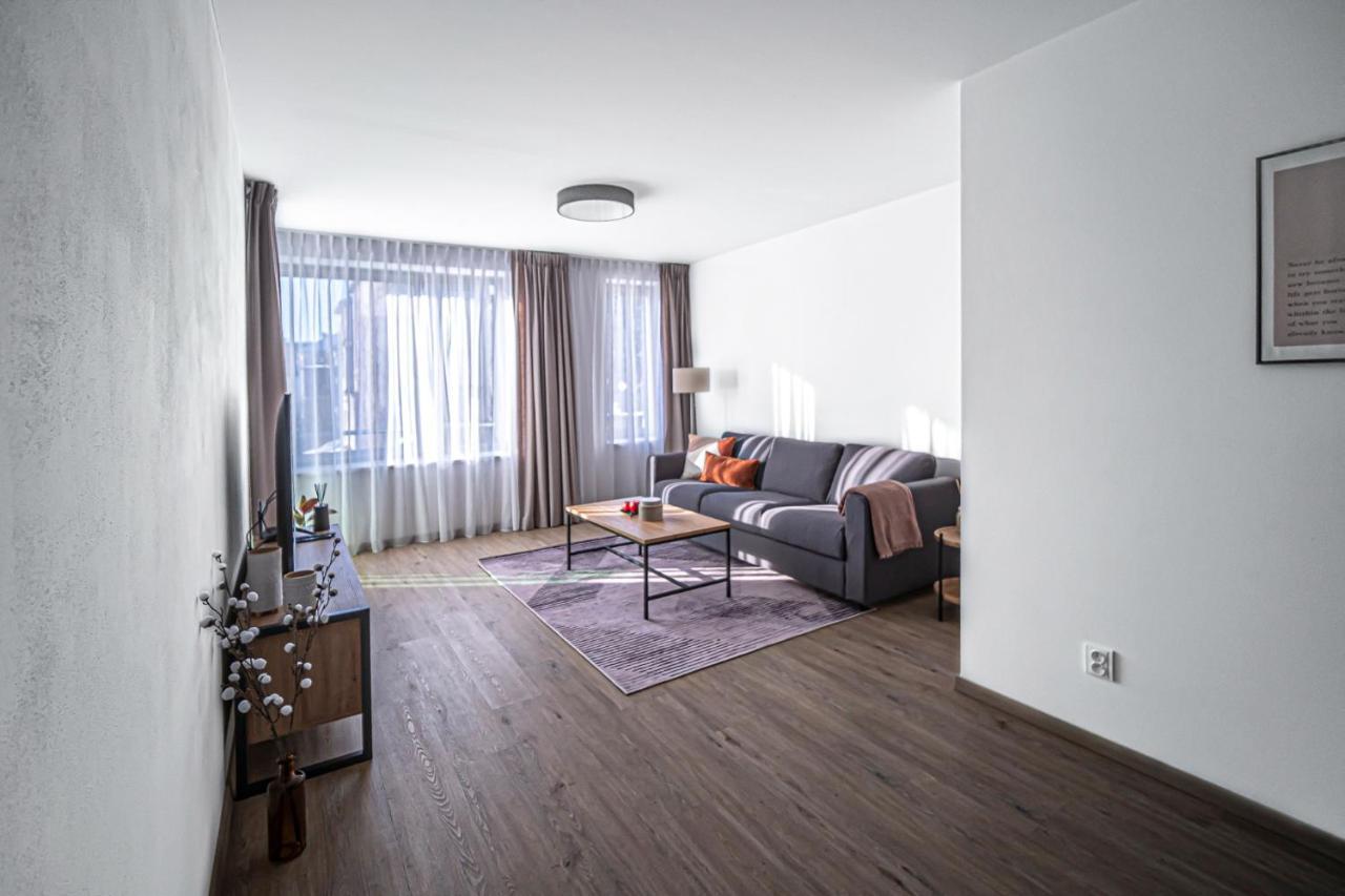 Grunt Apartments Млада-Болеслав Экстерьер фото